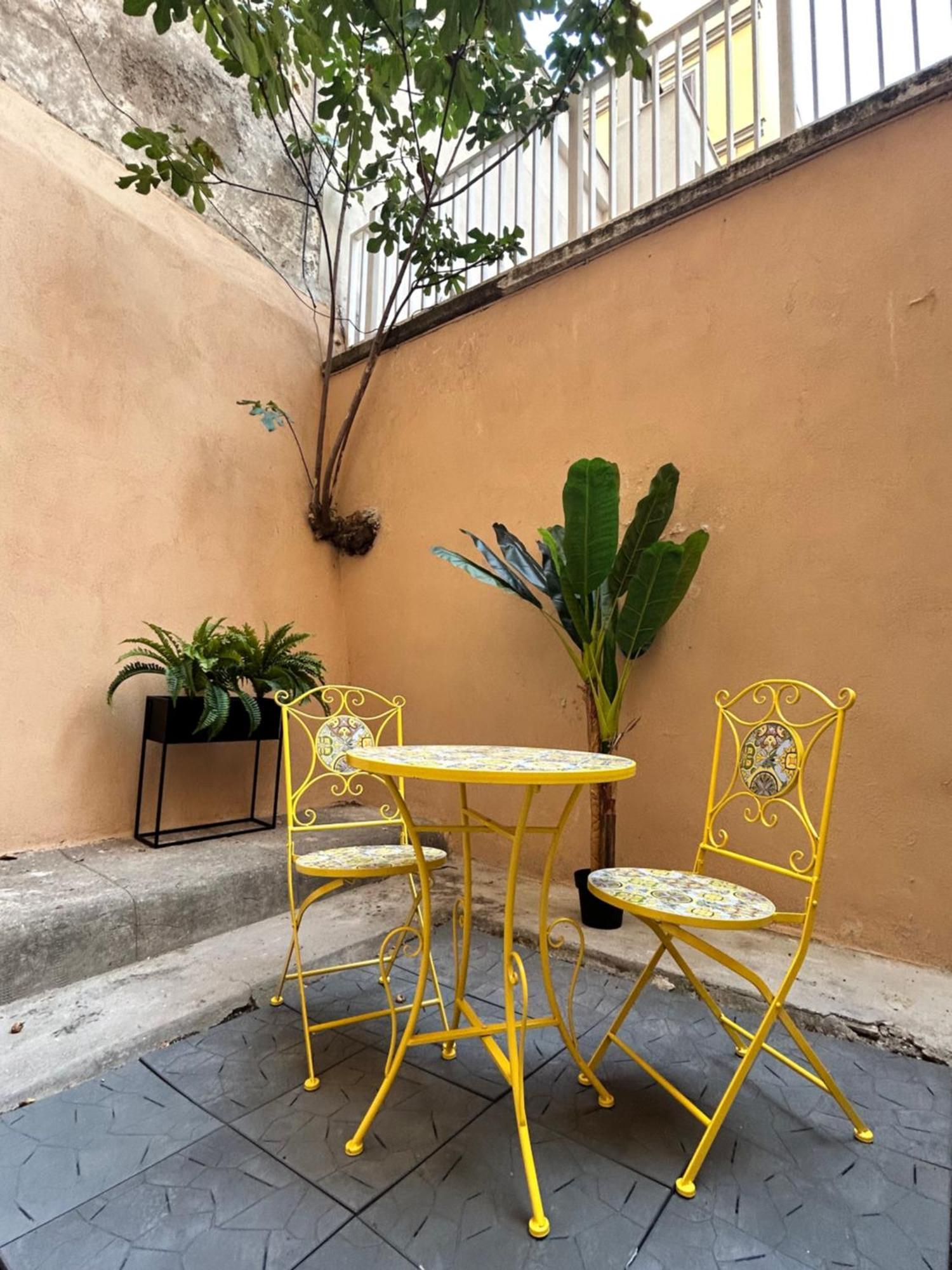Casa Domus Mea - Garden Addicted Apartment Rome Bagian luar foto